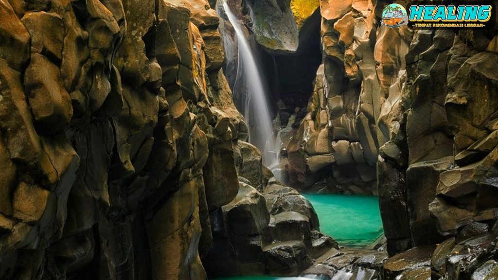 Curug Cikuluwung Surga Tersembunyi di Pelosok Bogor!