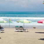 Nikmati Keindahan Sunset di Pantai Double-Six Bali!