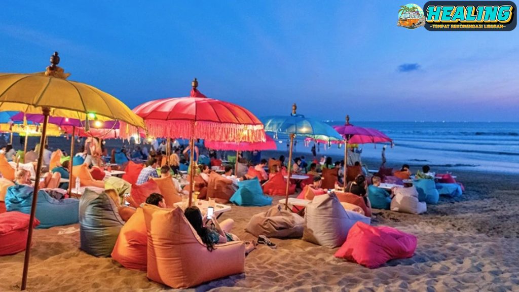 Nikmati Keindahan Sunset di Pantai Double-Six Bali!