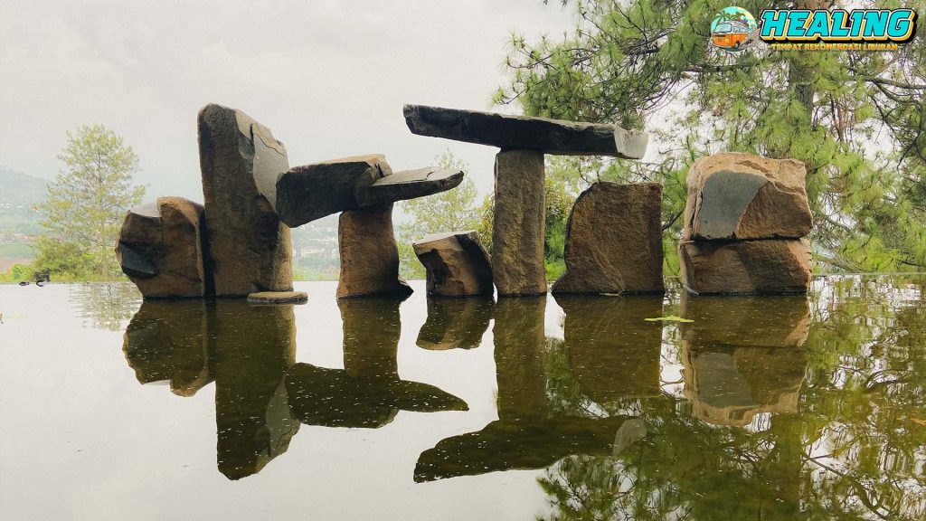Bandung Punya Wot Batu Wisata Estetik yang Adem di Hati!