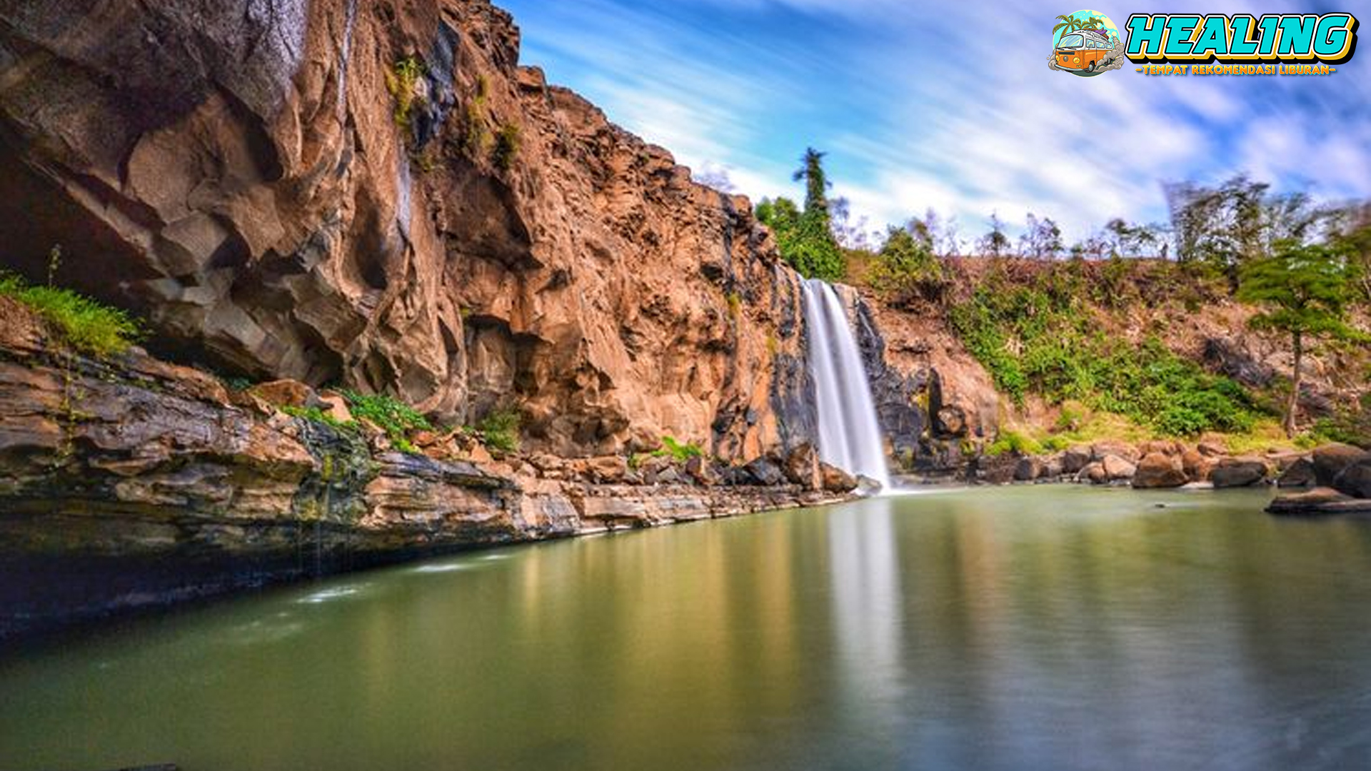 Menyelami Keindahan Curug Awang, Permata Alam Sukabumi!