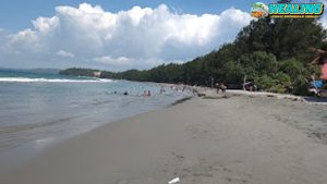 Hamadi Beach Jayapura Pantai Cantik di Ujung Timur Nusantara