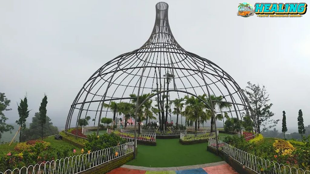 4 Alasan Florawisata D'Castello Jadi Wisata Indah di Subang