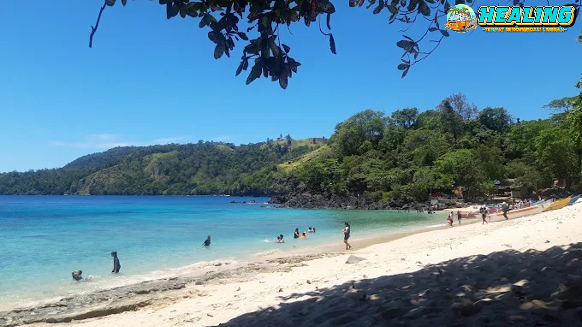 Pantai Pulisan Liburan Santai 2 dengan Pemandangan
