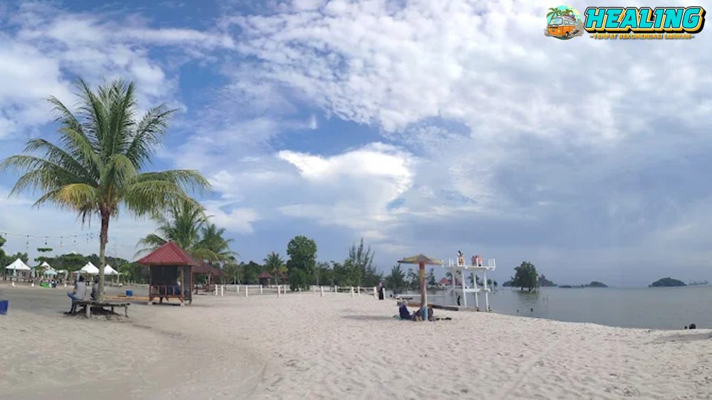 Liburan Damai di Pantai Viovio 5 Surganya Cantik Alam