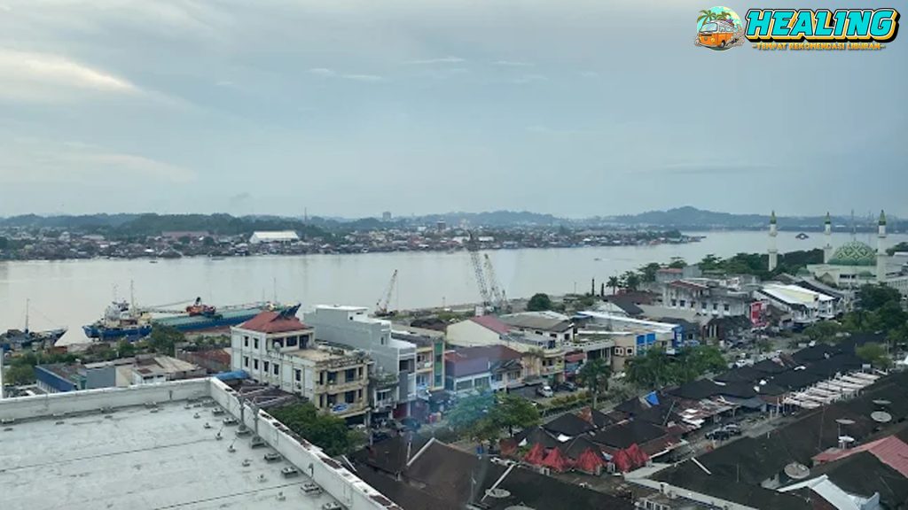 9 Panorama Epik Samarinda di Tepian Sungai Mahakam