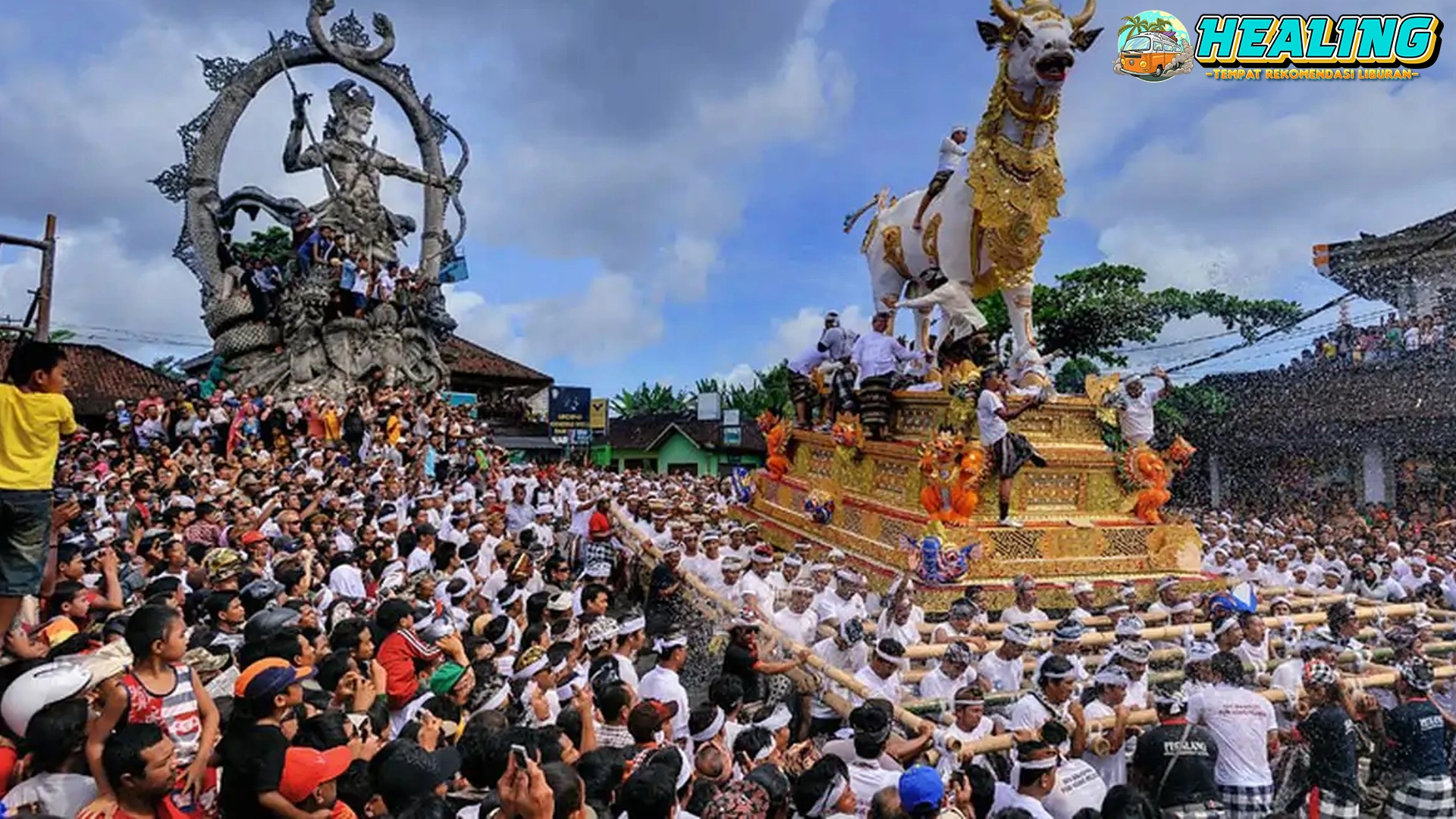 Upacara Ngaben: Dari 8 Persiapan Hingga Lembu Suci