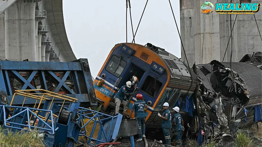 Thailand Berduka! 3 Kereta Maut, Puluhan baru Tewas