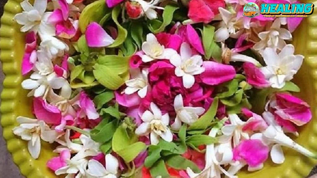 Filosofi Bunga 7 Rupa di Nyadran: Lebih dari Taburan